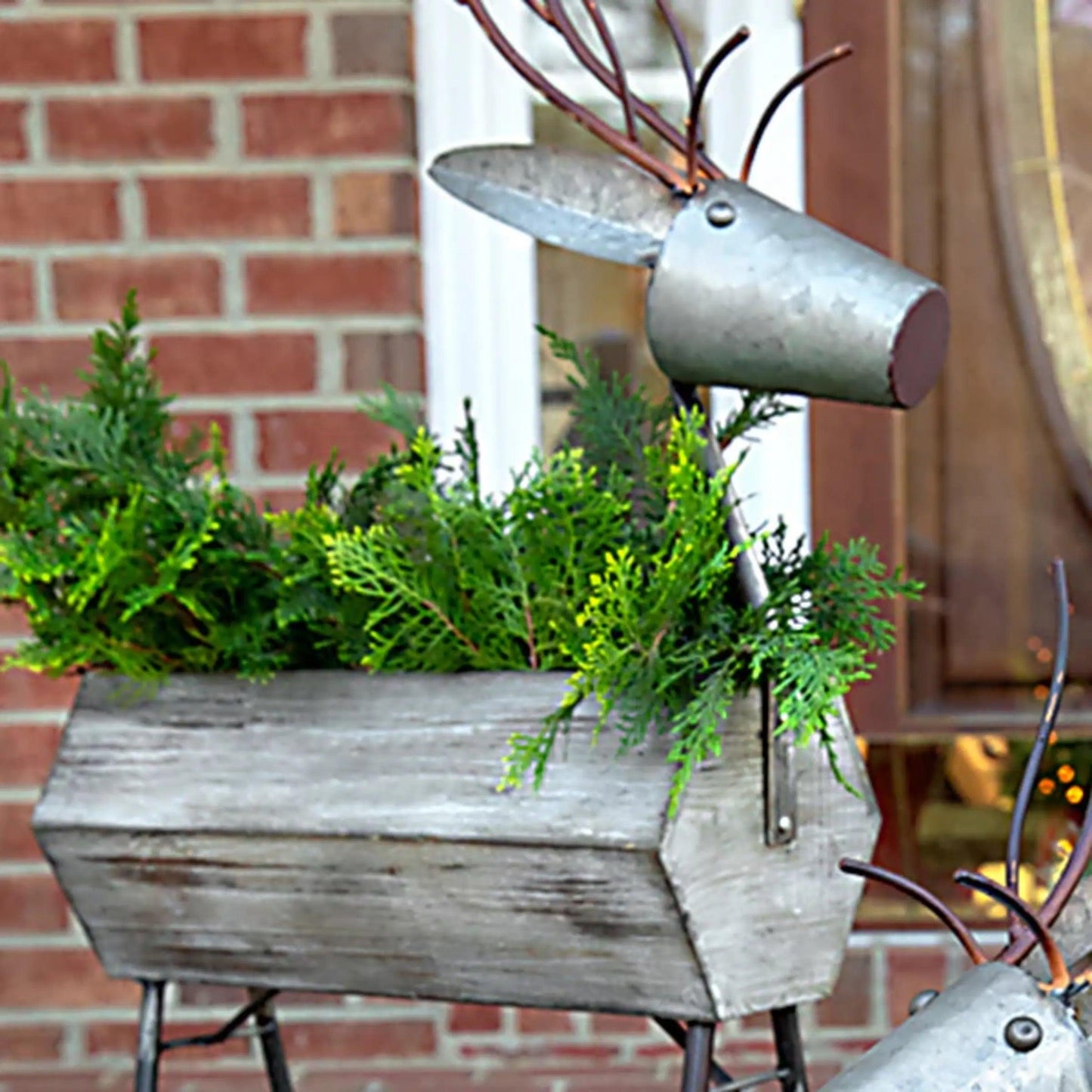 Large Farmhouse Christmas Metal Reindeer Planter Set – 2-Piece