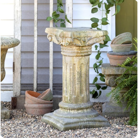 Classic Elegance 24-Inch Courtyard Garden Pedestal